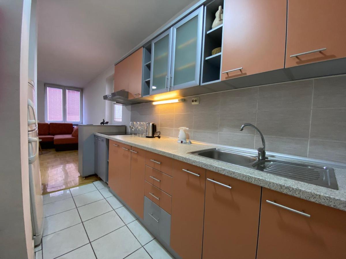 Sis 2 Bedroom 2 Bath With Free Parking In 奥赫里德 外观 照片